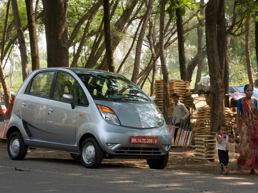 Come può l’auto lenta influenzare il tempo di percorrenza