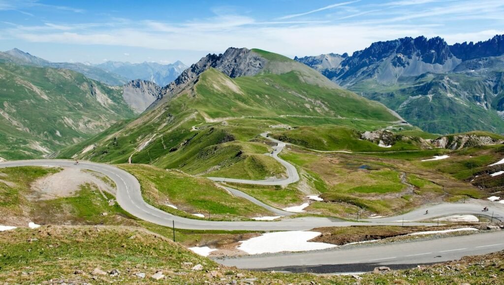 Qual è il famoso colle del Tour de France che ha segnato la storia