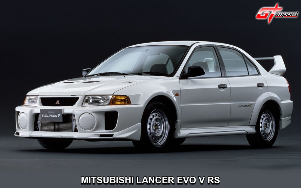 Che caratteristiche rendono unica la Mitsubishi Lancer Evo V