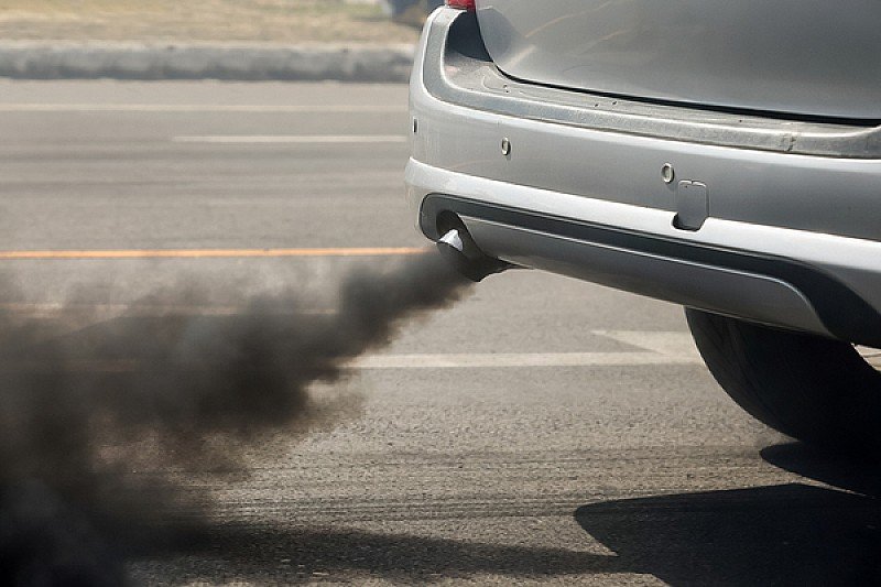 Perché l’odore di gas di scarico proviene dalle bocchette dell’aria