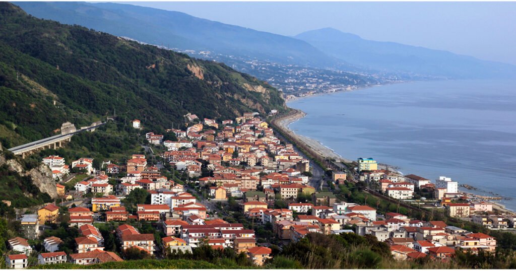 Cosa vedere a Lido di Guardia Piemontese: Attrazioni e attività