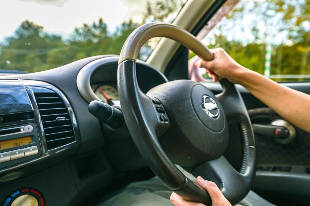 Perché in Inghilterra si guida a sinistra e quali sono le origini di questa scelta 5 Perché in Inghilterra si guida a sinistra e quali sono le origini di questa scelta