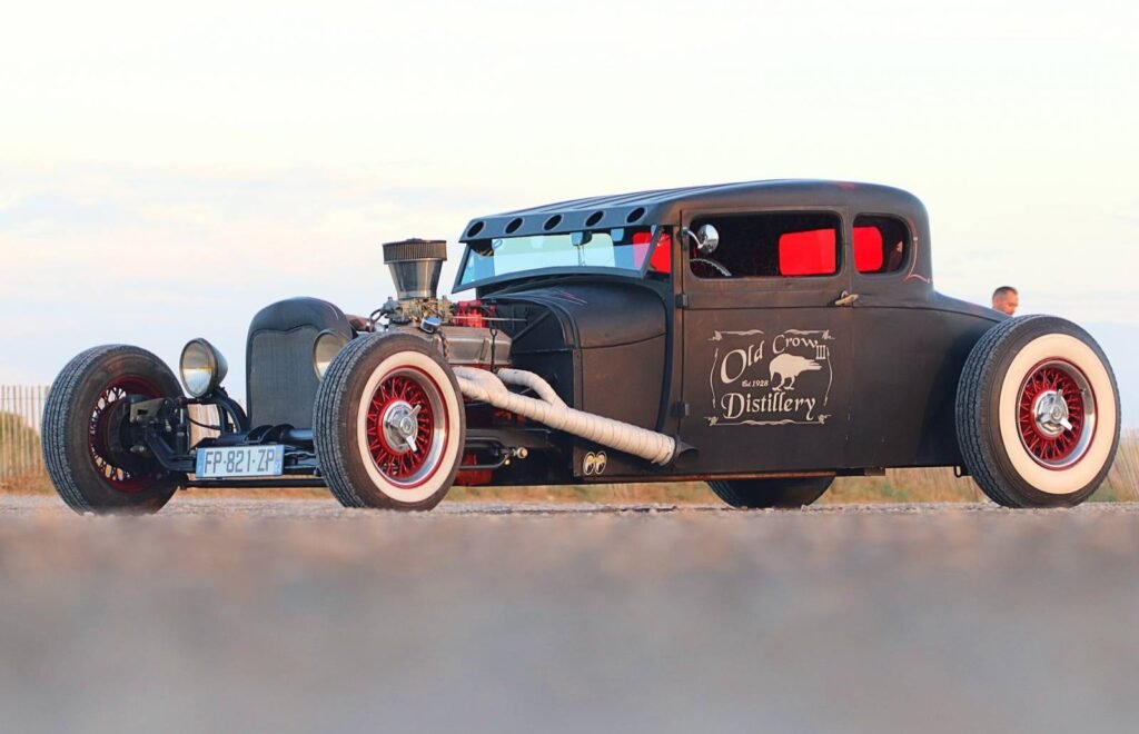 Come trasformare una Ford in un hot rod: guida passo passo