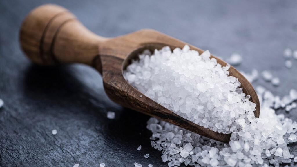 Perché si mette il sale sulla coda delle auto Scopri i vantaggi! 6 Perché si mette il sale sulla coda delle auto Scopri i vantaggi!