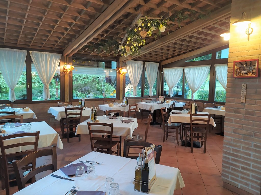 Quali sono i servizi disponibili nell'area di servizio La Pioppa Est 3 Quali sono i servizi disponibili nell’area di servizio La Pioppa Est