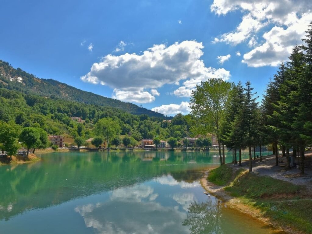 Come arrivare al Lago Sirino: le migliori indicazioni stradali