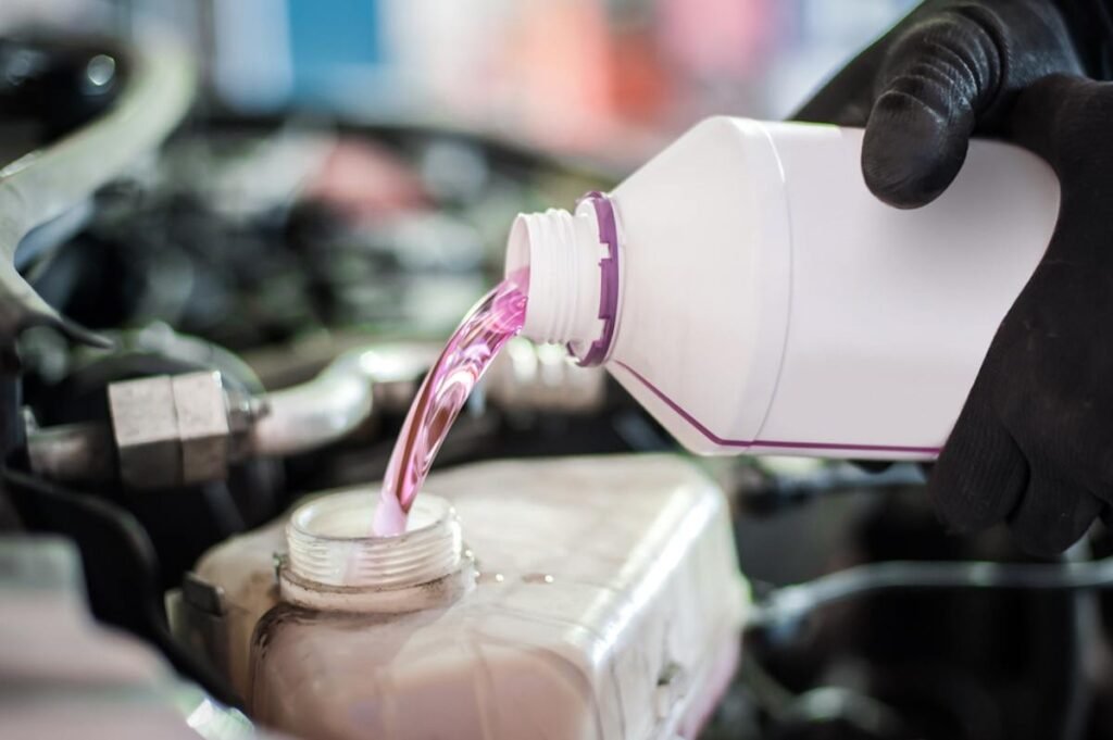Qual è il liquido ideale per proteggere le auto nei mesi freddi 8 Qual è il liquido ideale per proteggere le auto nei mesi freddi
