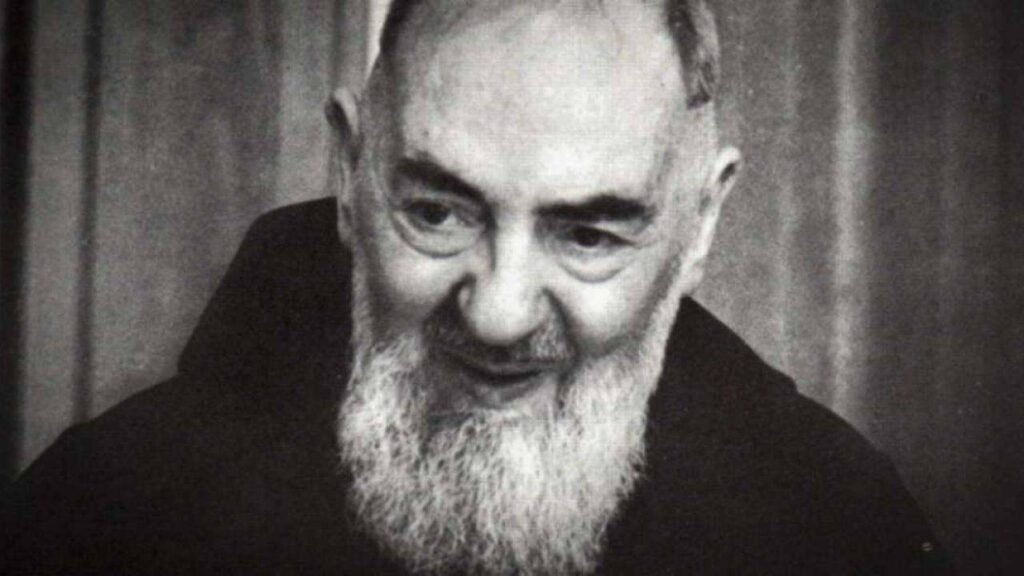 Qual è il paese di origine di Padre Pio in Puglia