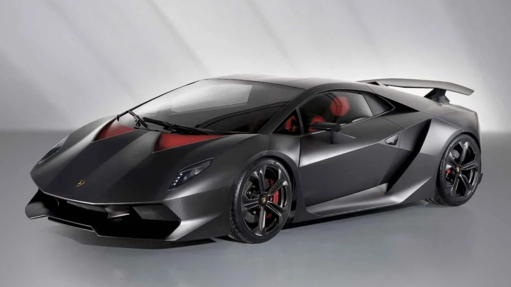 Quanti cavalli ha la Lamborghini Sesto Elemento