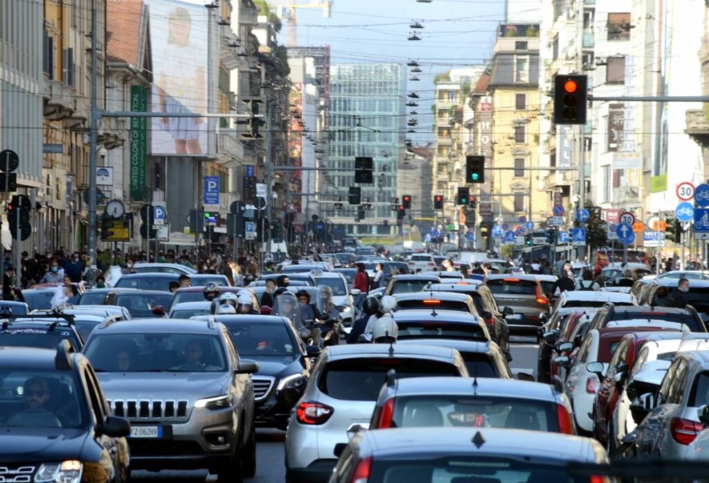 Quali sono le migliori app per monitorare il traffico a Milano in tempo reale