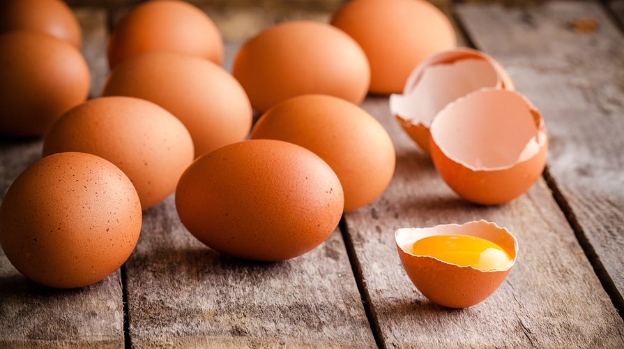 Cosa significa sognare uova fresche di gallina e quali interpretazioni