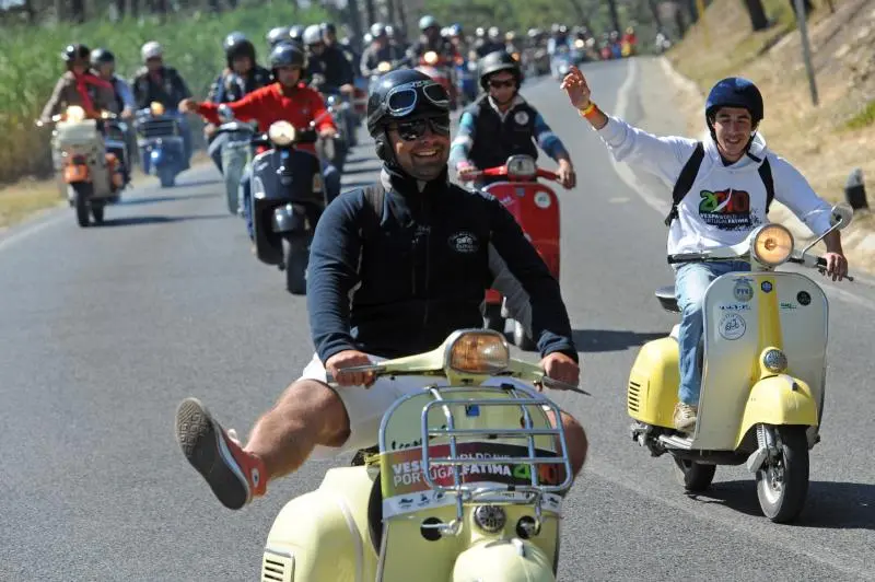 Cosa Sono i Vespa World Days a Pontedera e Quali Attività Offrono