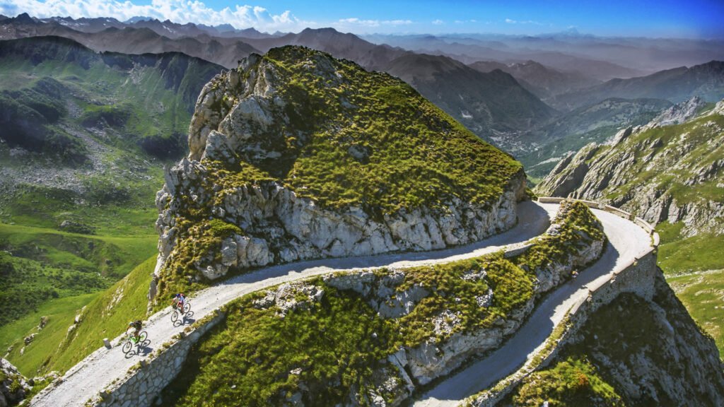 Quali sono le principali attrazioni lungo la Via del Sale km