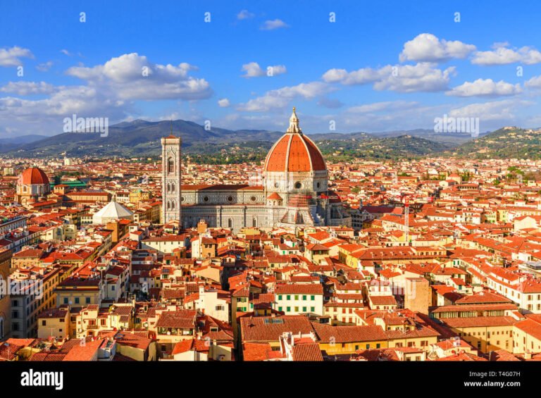 vista panoramica della chiesa di santa maria